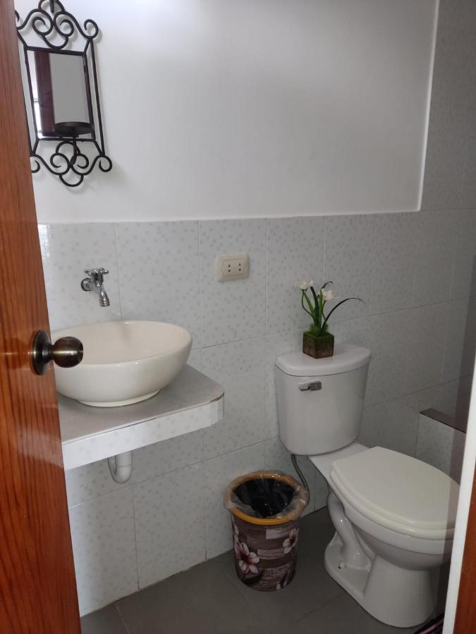 Suzet House Guest House Oxapampa Luaran gambar