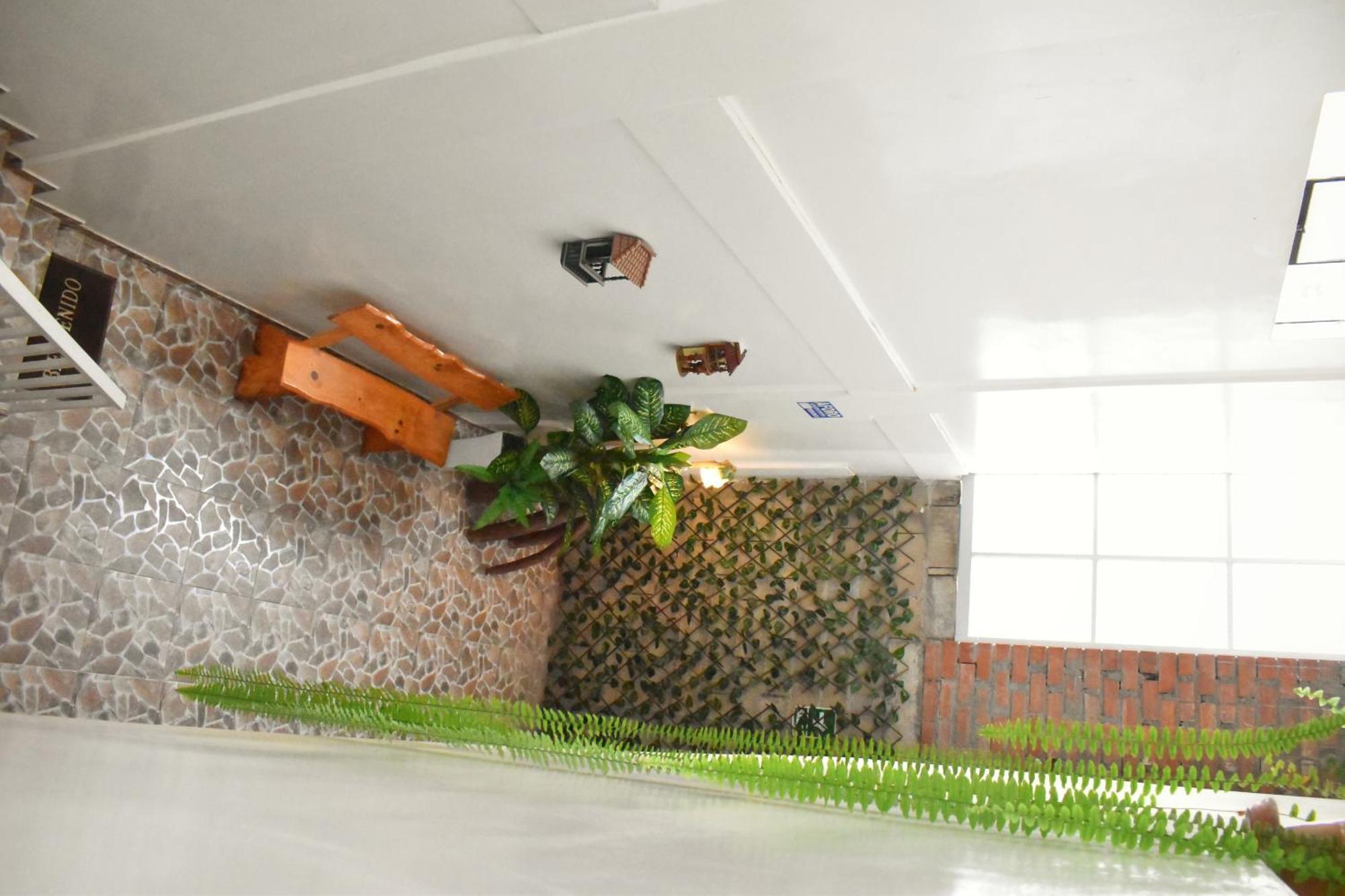 Suzet House Guest House Oxapampa Luaran gambar